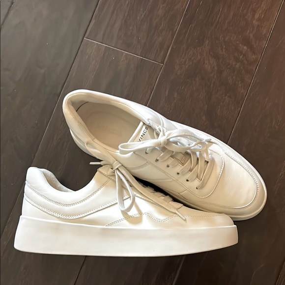 Like new Vince Warren Court Leather Sneaker White Size 9.5 - Picture 1 of 12